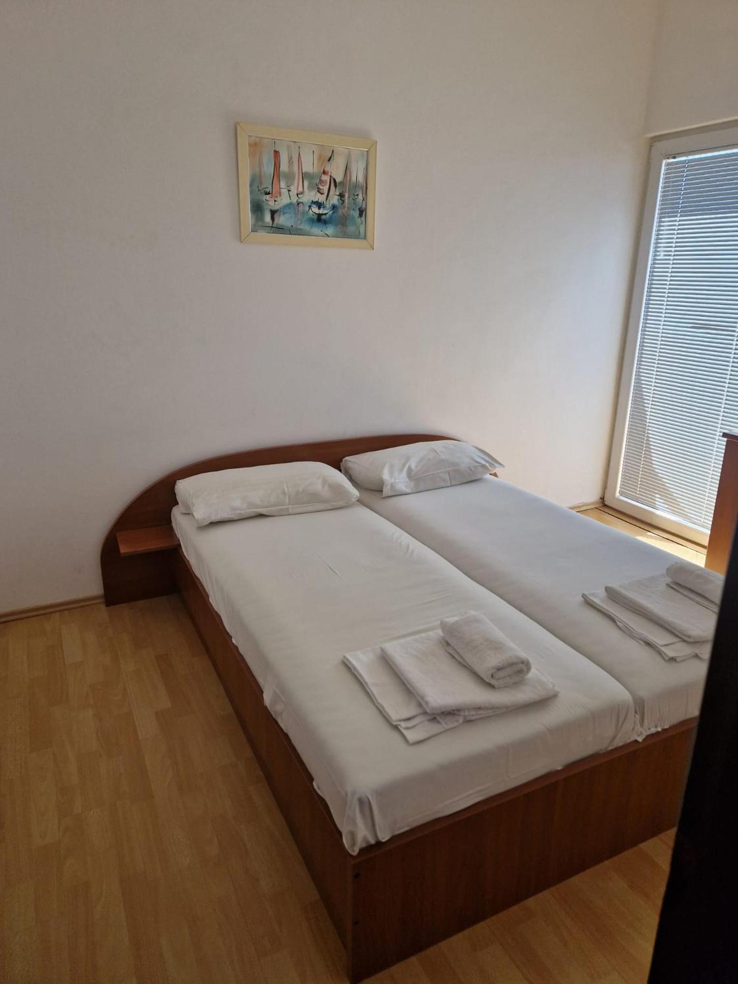 Apartments Peris Resort Novalja Exterior photo